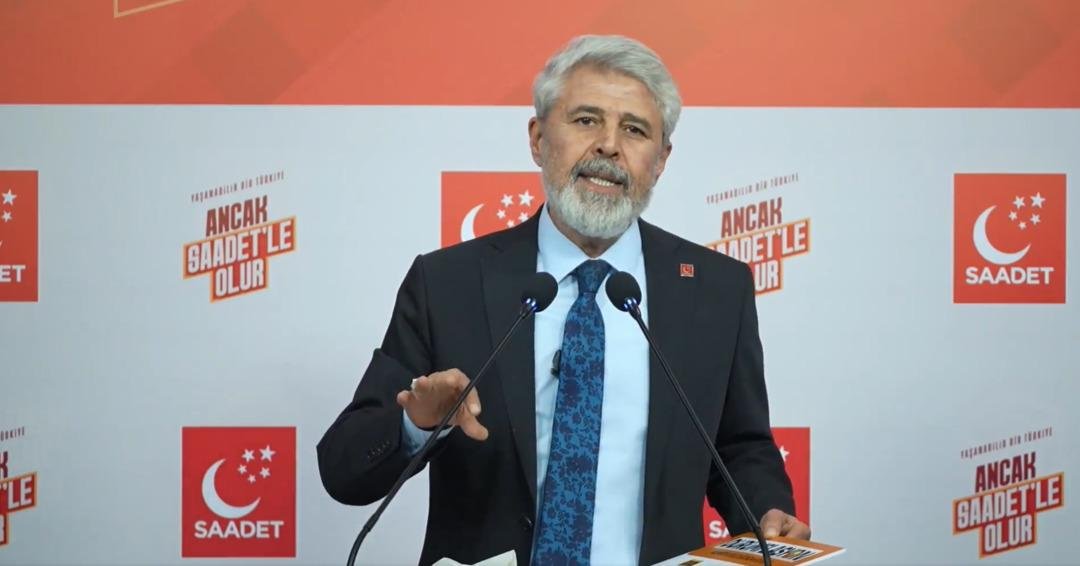 Kürsüye elinde tavuk dürümle çıktı! Enflasyon verilerinden sonra  dürümflasyon  hesabı gündem oldu: 