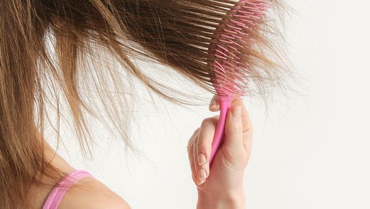 Bu maskeyle saçlar neme doyuyor 3 malzeme yetiyor Bu maskeyle saçlar neme doyuyor 3 malzeme yetiyor