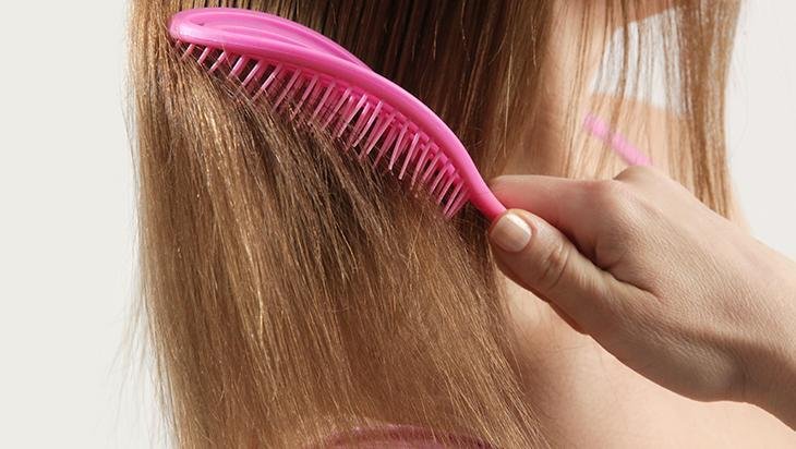 Bu maskeyle saçlar neme doyuyor 3 malzeme yetiyor Bu maskeyle saçlar neme doyuyor 3 malzeme yetiyor