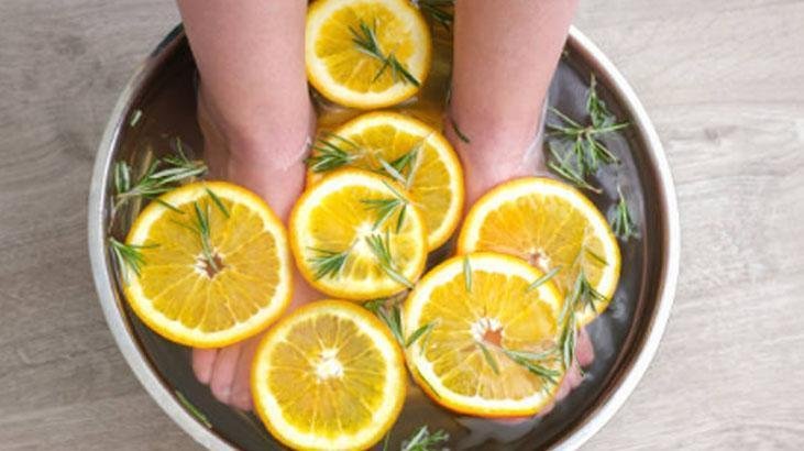 Ne oje ne yağ... Asıl fayda limonda Güçlü tırnaklar için bakımı böyle yapan yaşadı Ne oje ne yağ... Asıl fayda limonda Güçlü tırnaklar için bakımı böyle yapan yaşadı