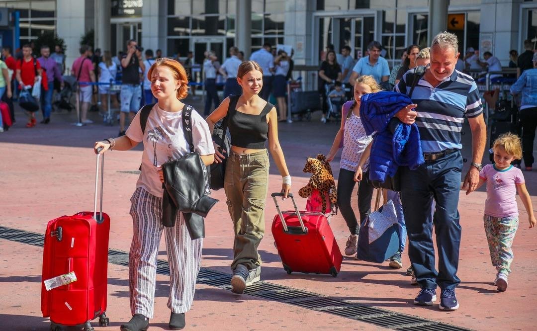 750 bin kişi tatile çıkıyor: 3 bin 600 TL den başlıyor 3