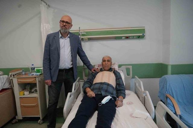 Hibrit aort cerrahisi başarıyla gerçekleştirildi 4